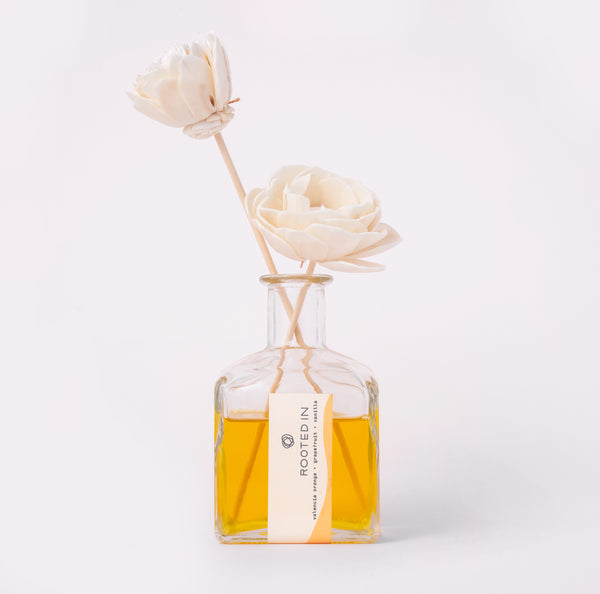 floral reed diffuser